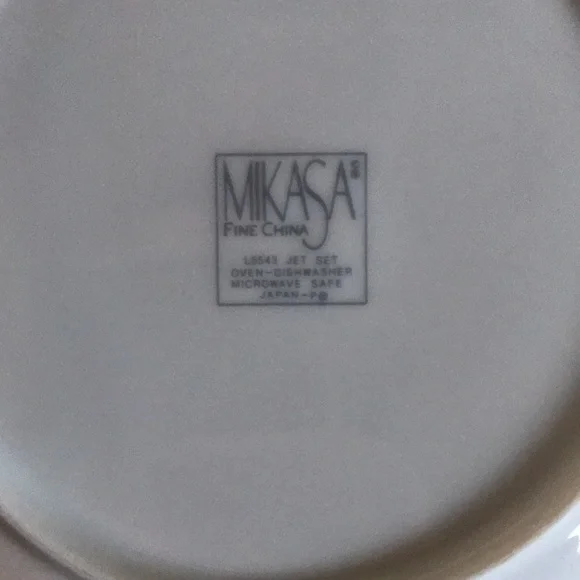 Preloved vintage Mikasa bowls!๐๐ - Picture 3 of 10
